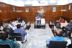 झारखंड मुख्यमंत्री हेमंत सोरेन की आवास पर चल रही इंडिया गठबंधन की बैठक समाप्त, कल होने वाले विधानसभा सत्र को लेकर लिए गए महत्वपूर्ण निर्णय। 8 IMG 20241208 WA0090