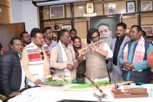 A delegation of MARANG BURU FOUNDATION met Jharkhand Chief Minister Hemant Soren.