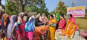 श्री सवेश्वरी समूह - शाखा राँची द्वारा झारखंड के सिमडेगा जिले मे कम्बल वितरण कार्यक्रम का हुआ आयोजन। 10 Shri Saveshwari Group - Branch Ranchi organized a blanket distribution program in Simdega district of Jharkhand.