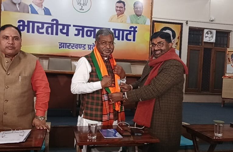 BJP प्रदेश कार्यालय में भाजपा विधायक दल की बैठक शुरू।