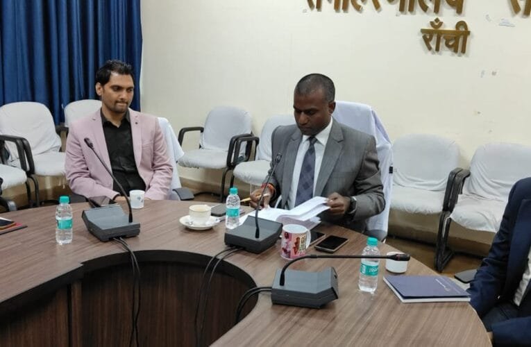 राज्यस्तरीय मंईयां सम्मान योजना कार्यक्रम को लेकर रांची उपायुक्त ने की महत्वपूर्ण बैठक।