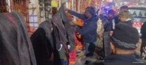 In view of the cold in Ranchi, the Deputy Commissioner of Ranchi distributed blankets among the poor and needy