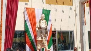 Today is the 128th birth anniversary of Subhash Chandra Bose. A 7.5 feet tall statue was unveiled in the capital Ranchi.
