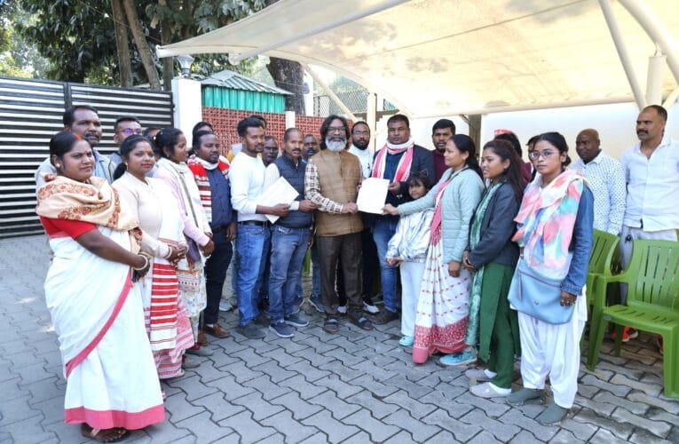 केंद्रीय सरना समिति ,भारत के एक प्रतिनिधि मंडल ने सीएम हेमंत सोरेन से की मुलाकात