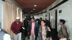 झारखंड विधानसभा अध्यक्ष की अध्यक्षता में आज नवनियुक्त समिति के सभापतियों के साथ हुई महत्वपूर्ण बैठक 7 IMG 20250124 WA0022