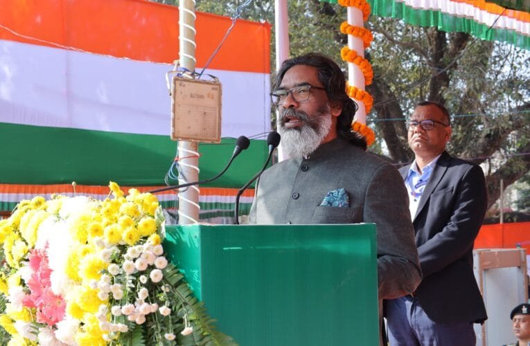 मुख्यमंत्री हेमंत सोरेन ने खिलाड़ियों को दी बधाई, 38वें राष्ट्रीय खेल में झारखंड को मिले 25 पदक