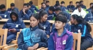 हॉकी टीम की कप्तान सलीमा टेटे और ओलंपियन निक्की प्रधान को हरमू में जमीन देगी सरकार, आज सौंपे जायेंगे कागजात 6 IMG 20250129 WA0023