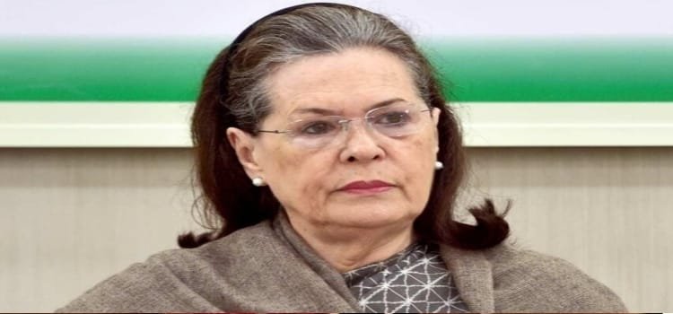 कांग्रेस नेता सोनिया गांधी की बिगड़ी तबीयत, अस्पताल में कराई गईं भर्ती 20250221_140916