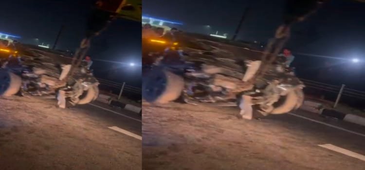 धनबाद : कुंभ स्नान करके आ रहे सड़क हादसे में चार लोगों की मौत कई घायल। देखे वीडियो 5 20250222 130843