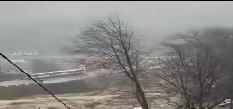 उत्तराखंड के पहाड़ों में भारी बारिश 57 मजदूर हिमस्खलन में फंसे 15 को सब कुशल बचाया गया तीन गंभीर रूप से अस्पताल में एडमिट 9 20250228 164613