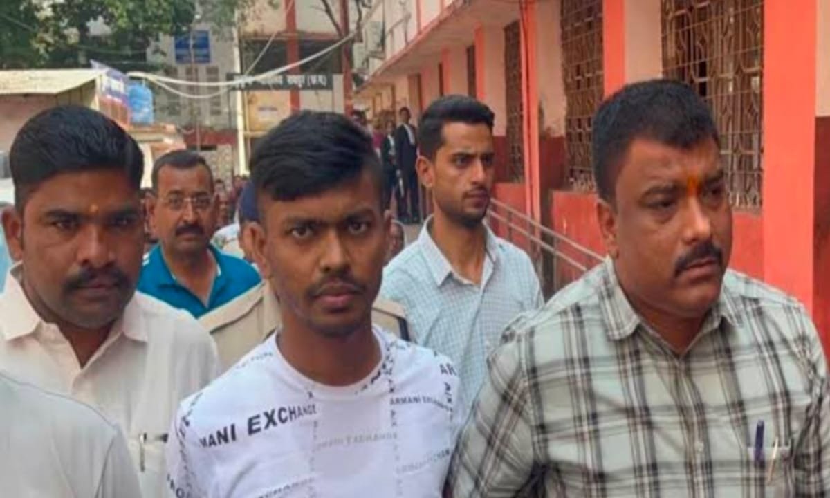 कुख्यात गैंगस्टर अमन साहू का एनकाउंटर, छत्तीसगढ़ से रांची लाने के क्रम में किया गया एनकाउंटर 4 20250311 103314