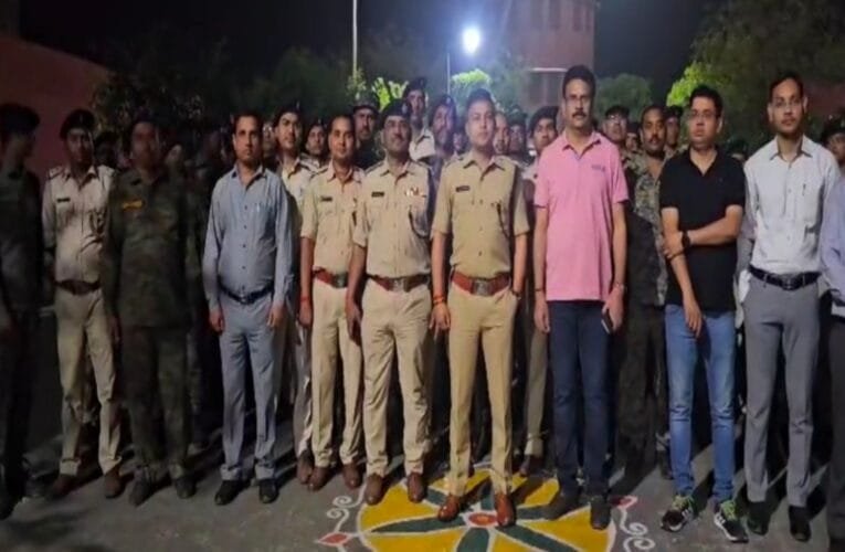 रामगढ़ जेल में पुलिस का छापा,  मोबाइल के साथ कैश भी बरामद