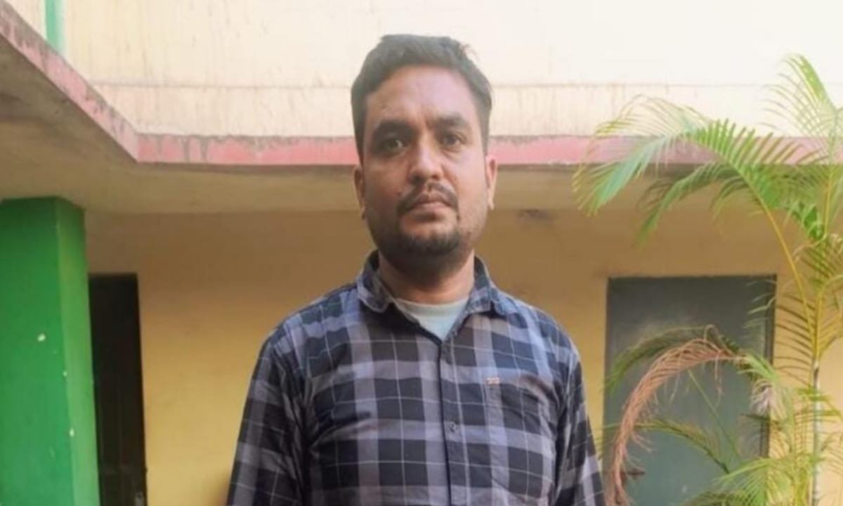 रांची फाइनेंस कंपनी के कर्मचारी को अगवा कर होटल में बनाया बंधक ! मारपीट कर मांगे 6 लाख ! एक गिरफ्तार 3 20250314 121820