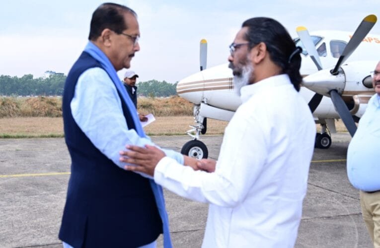 बेहतर इलाज के लिए वित्त मंत्री राधा कृष्ण किशोर को भेजा गया दिल्ली