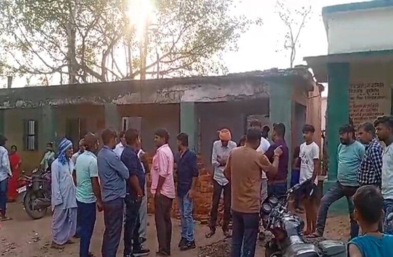 गिरीडीह : जर्जर भवन को तोड़ने के दौरान बिल्डिंग गिरने से दो मजदूरों की मौत
