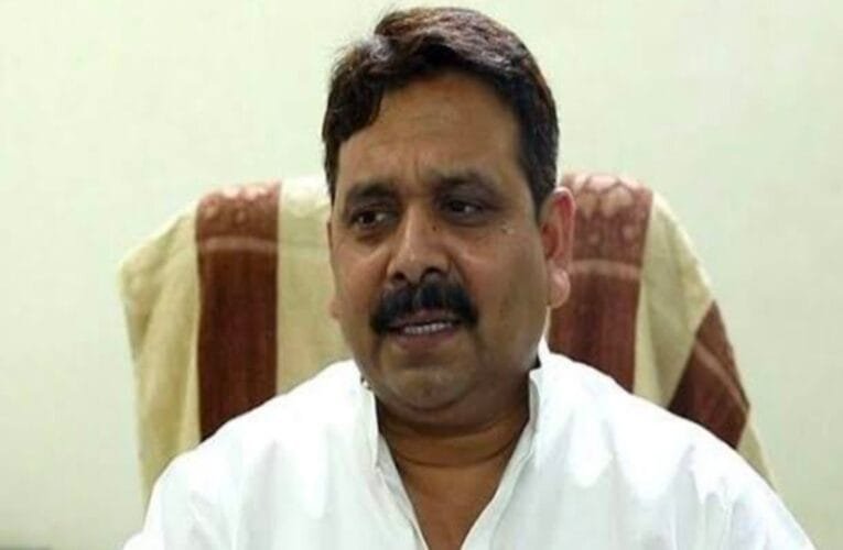 ईद मनाने वाले होली खेलें और होली वाले ईद मनाएं, तो देश विश्व गुरु बन सकता है : रविन्द्र जयसवाल