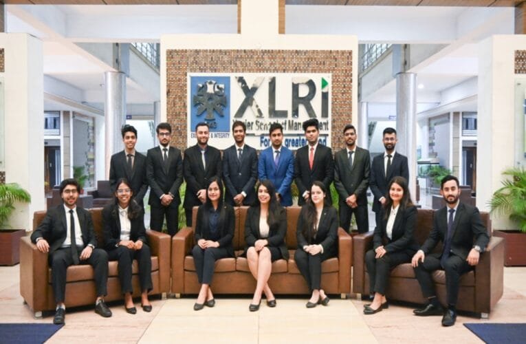 XLRI ने रचा इतिहास , 100% प्लेसमेंट के साथ छात्रों का सर्वश्रेष्ठ प्रदर्शन ,  विदेशी कंपनियों ने भी जताया भरोसा