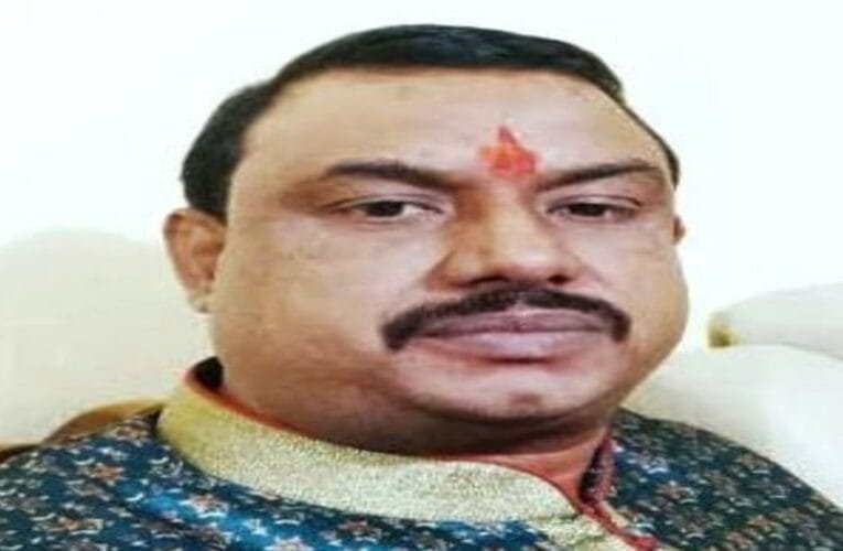 झारखंड: अभिभावक संघ ने निजी स्कूलों की मनमानी पर प्रशासनिक कमिटी का स्वागत किया, सख्त कार्रवाई की मांग”