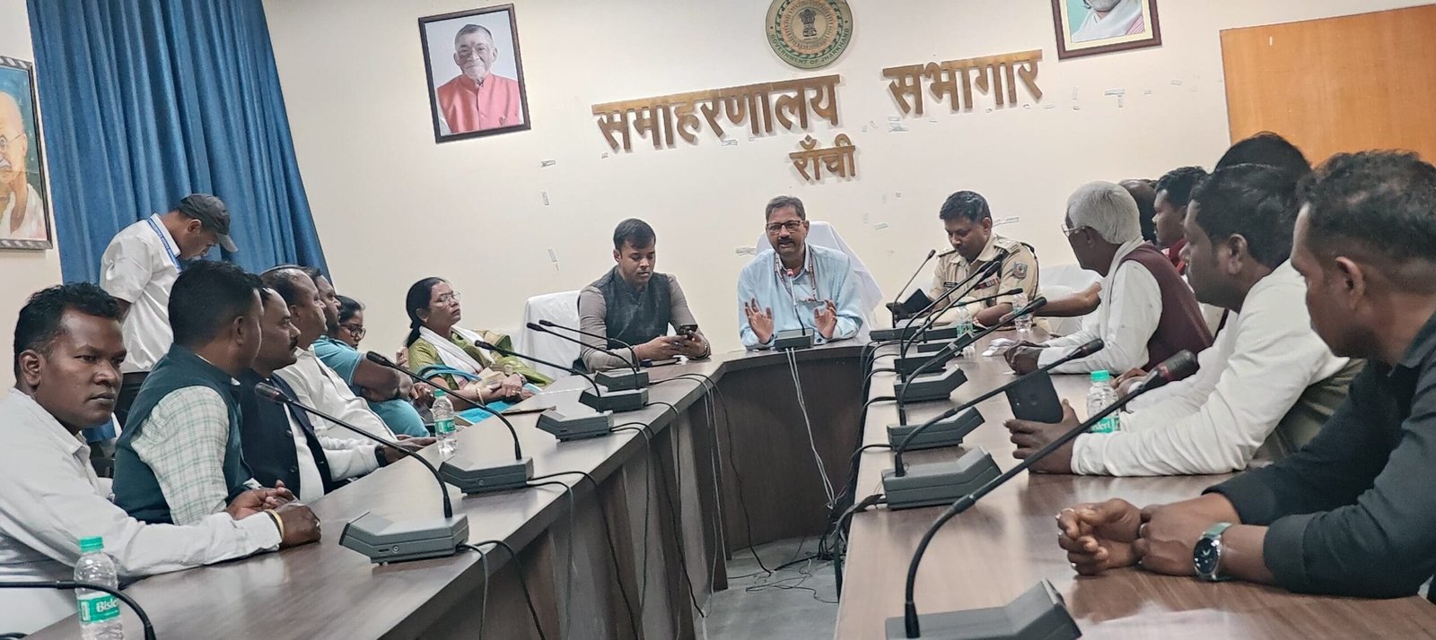 01 अप्रैल 2025 को सरहुल पर्व को लेकर केंद्रीय सरना समिति एवं रांची जिला प्रशासन तैयार। 1 IMG 20250304 WA0073 scaled