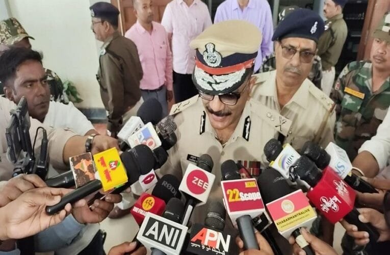 लॉ एंड ऑर्डर पर DGP अनुराग गुप्ता का बड़ा बयान, बोले- जेल से माफिया आपराधिक घटना की बना रहे रणनीति।