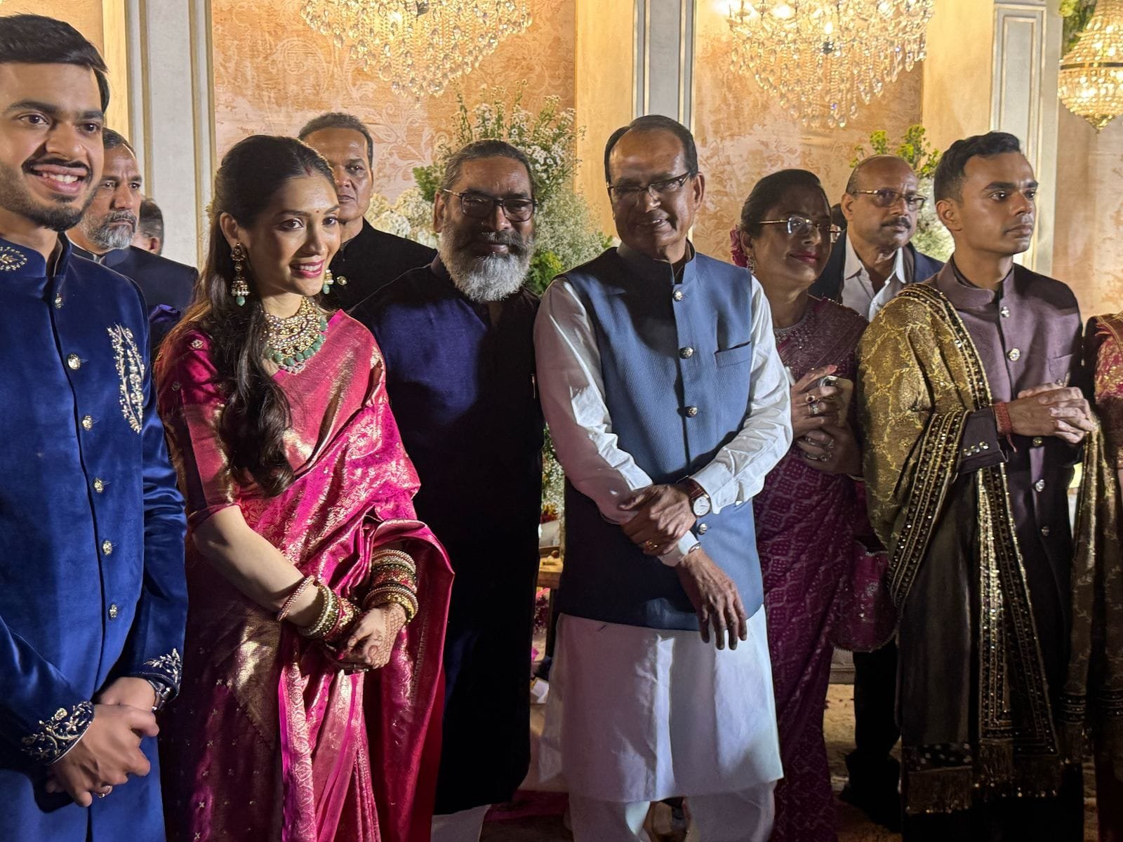 Chief Minister Hemant Soren attended the wedding of the son of Union Agriculture and Farmers Welfare Minister Shri Shivraj Singh Chouhan in New Delhi.
