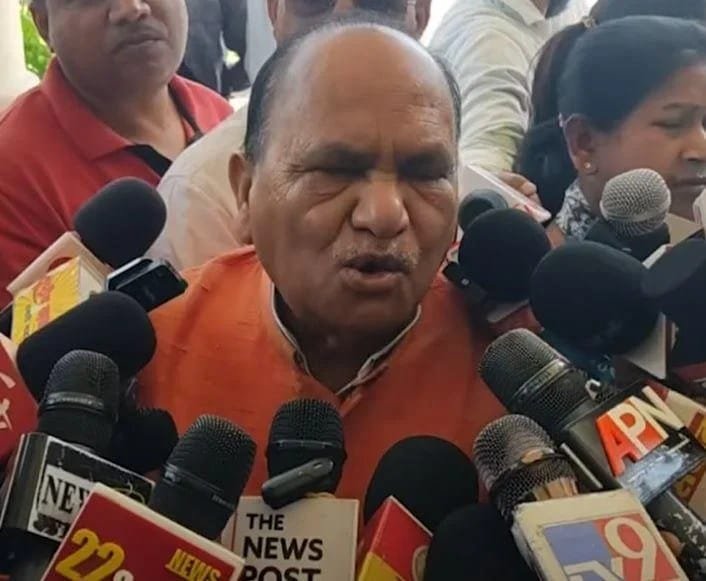 सीपी सिंह ने मंत्री शिल्पी नेहा तिर्की के बयान पर किया पलटवार, जाने क्या है मामला। 4 Jharkhand's pride increased: Both President and Vice President have deep connection with the state: CP Singh.