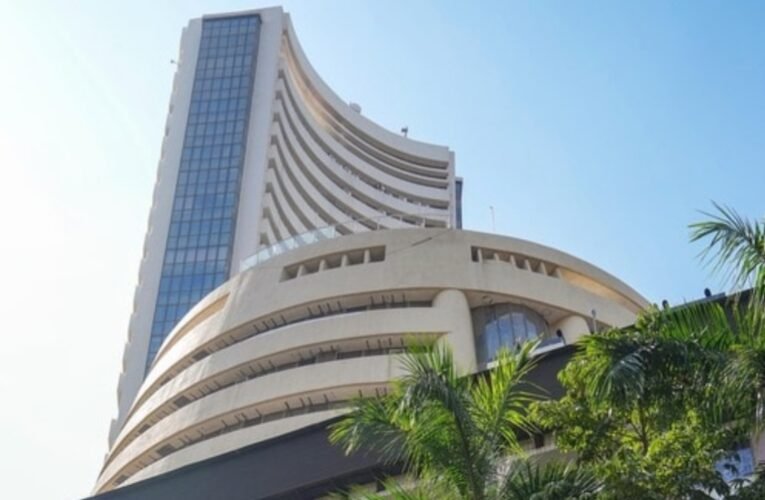 भारतीय शेयर बाजार में भारी गिरावट के बाद सुधार, सेंसेक्स और निफ्टी में देखी जा रही बढ़त