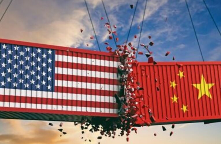 अमेरिका और चीन के बीच चल रहा ट्रेड वॉर का विश्व अर्थव्यवस्था और अंतरराष्ट्रीय व्यापार पर क्या होगा असर, जानिए विस्तार से