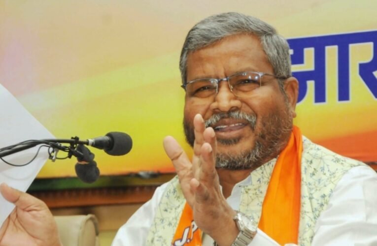 झारखंड में टेंडर प्रक्रिया अब केवल एक औपचारिकता बनकर रह गई है : बाबूलाल मरांडी