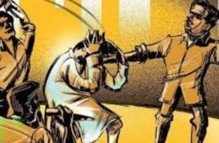 पिता ने अपने तीन बेटों के साथ मिलकर बड़े बेटे को उतारा मौत के घाट, जांच में जुटी पुलिस