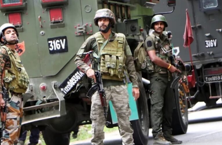 जम्मू-कश्मीर के किश्तवाड़ में तीन आतंकी ढेर, सर्च ऑपरेशन जारी