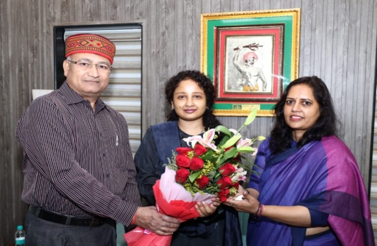 डीपीएस रांची के प्राचार्य और प्राइमरी विंग की इंचार्ज की विधायक कल्पना मुर्मू सोरेन से मुलाकात