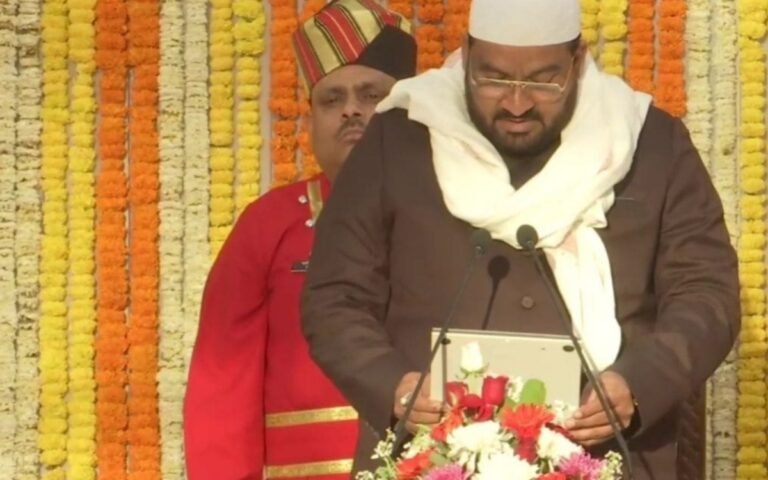 मंत्री हफीजुल हसन के बयान पर सियासी घमासान, भाजपा ने किया आक्रोश प्रदर्शन का ऐलान
