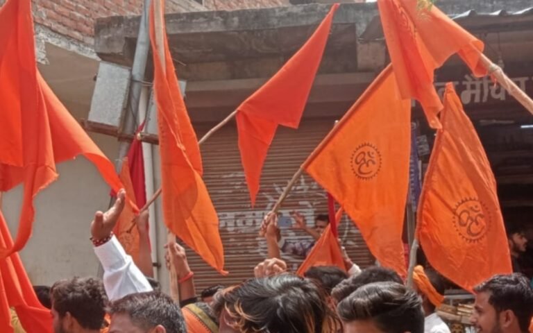 विश्व हिन्दू परिषद का आक्रोश मार्च और प्रदर्शन, मुर्शिदाबाद की घटना को लेकर पश्चिम बंगाल में राष्ट्रपति शासन लगाने की करेंगे मांग