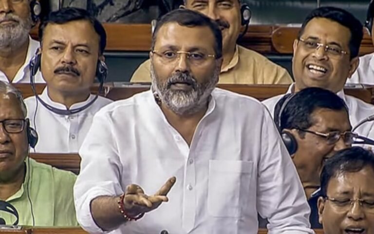क़ानून यदि सुप्रीम कोर्ट ही बनाएगा तो संसद भवन बंद कर देना चाहिये : निशिकांत दुबे