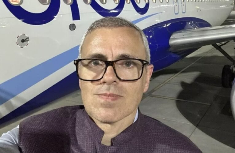 दिल्ली जा रही इंडिगो की फ्लाइट को जयपुर किया गया डायवर्ट, भड़के जम्मू-कश्मीर के मुख्यमंत्री उमर अब्दुल्ला