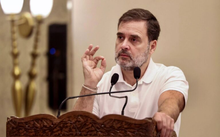 राहुल गांधी आज जाएंगे कश्मीर, आतंकी हमले के घायल लोगों से करेंगे मुलाकात