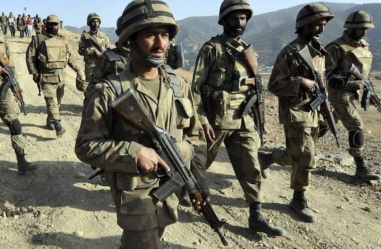 पाकिस्तान में BLA का बड़ा हमला, IED ब्लास्ट में 10 पाकिस्तानी सैनिक मारे गए