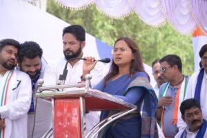 डॉ भीमराव अंबेडकर की जयंती पर कांग्रेस द्वारा राजधानी रांची में आयोजित की गई मानव श्रृंखला कार्यक्रम। 6 IMG 20250414 WA0021