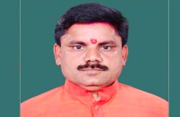 रामगढ़ :आतंकियों और उनके समर्थकों को बख्शा नहीं जाएगा … सतीश चंद्र दुबे