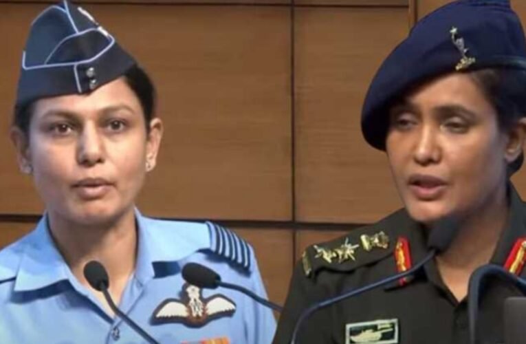 ऑपरेशन सिंदूर में क्या हुआ, कैसे हुआ,  विंग कमांडर व्योमिका-कर्नल सोफिया ने बताई पूरी कहानी