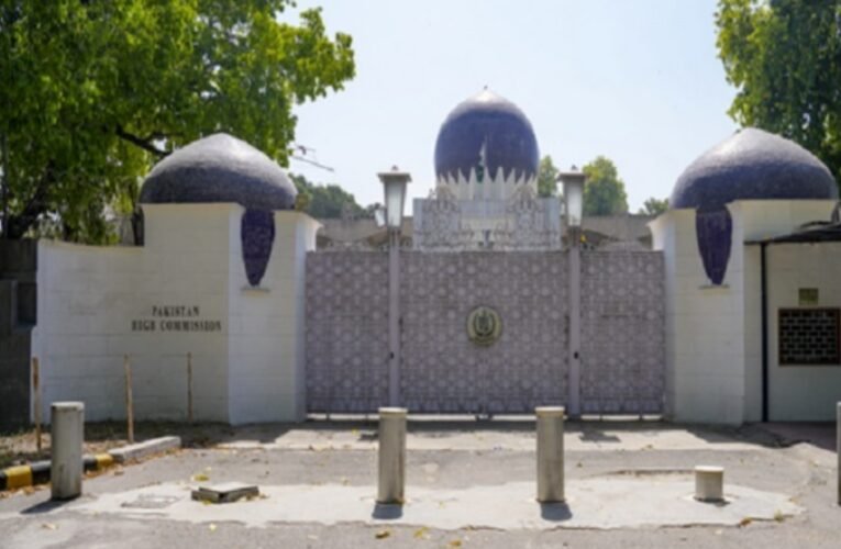 भारत ने पाकिस्तानी राजनयिक को 24 घंटे में देश छोड़ने का दिया आदेश, ह‍िन्‍दुस्‍तान के ख‍िलाफ रच रहा था साज‍िश!