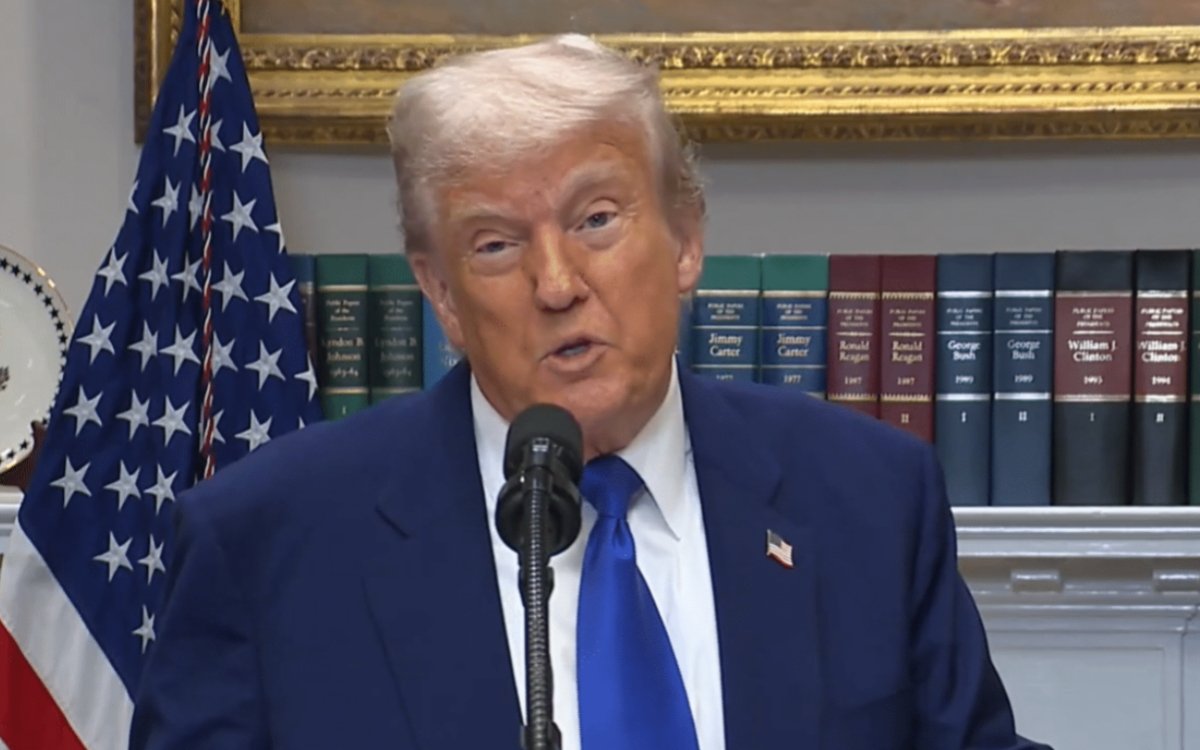 डोनाल्ड ट्रंप भारत-पाकिस्तान सीजफायर का क्रेडिट लेने की होड़ में, भारत ने बताई सच्चाई 4 20250514 083539