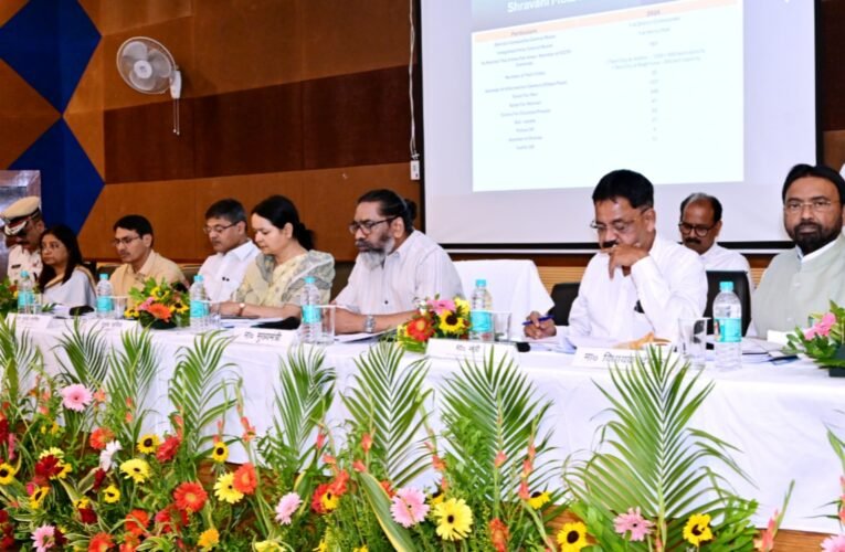 मुख्यमंत्री हेमंत सोरेन ने राजकीय श्रावणी मेला-2025 की तैयारियों की समीक्षा की, दिए महत्वपूर्ण दिशा-निर्देश