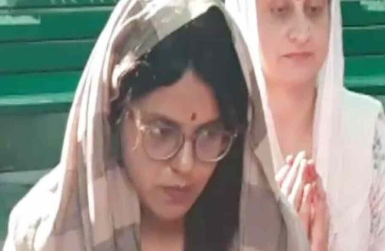 ससुराल के उत्पीड़न से तंग आकर मुस्लिम महिला ने अपनाया हिंदू धर्म