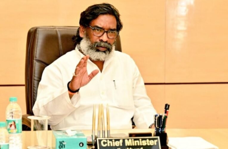 मुख्यमंत्री हेमंत सोरेन की बड़ी कार्यवाही , झारखंड पुलिस मुख्यालय का बड़ा फेरबदल रद्द, गृह विभाग ने लगाई फटकार