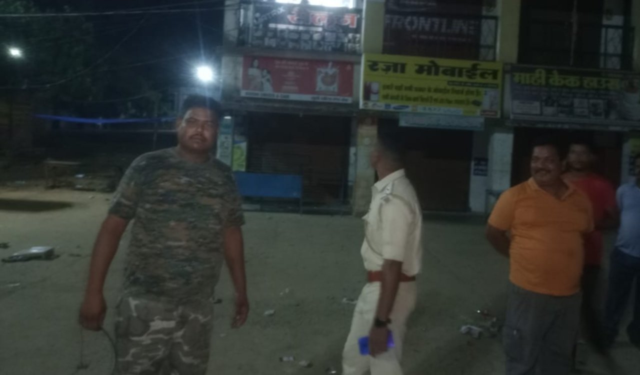 सिमडेगा बस स्टैंड से बाइक चोरी, चोरों ने पुलिस को दी चुनौती 4 20250606 222004