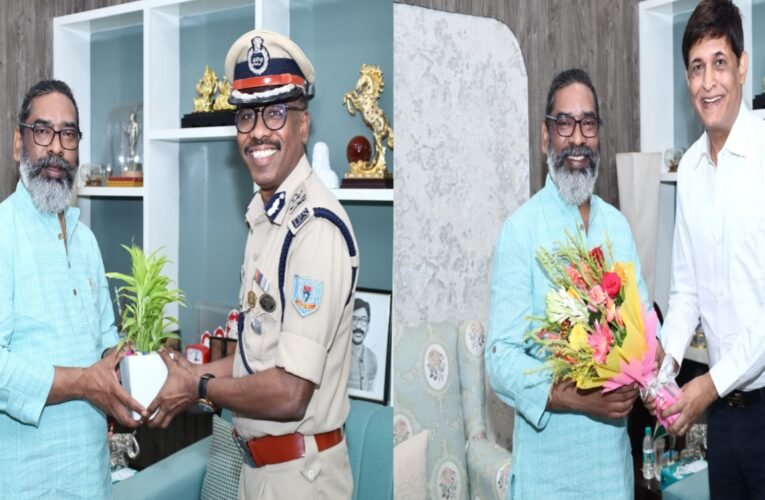 मुख्यमंत्री हेमन्त सोरेन से पुलिस अधिकारियों की शिष्टाचार भेंट