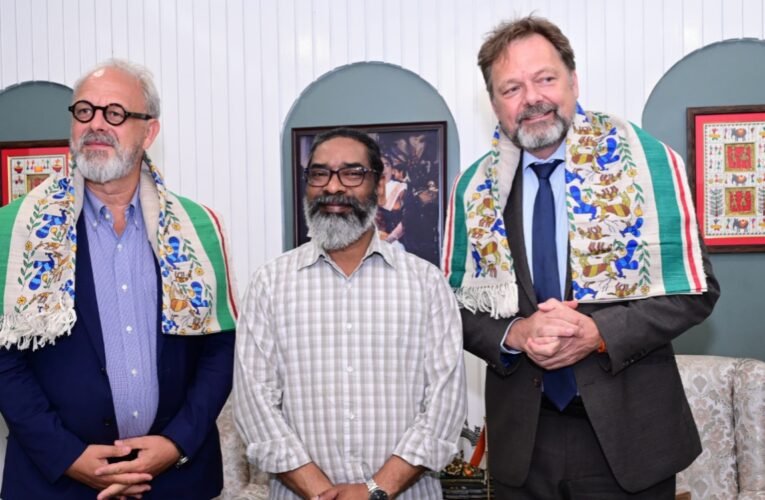 मुख्यमंत्री हेमन्त सोरेन से मिले जर्मनी के राजदूत फिलिप एकरमैन, विकास और निवेश पर चर्चा