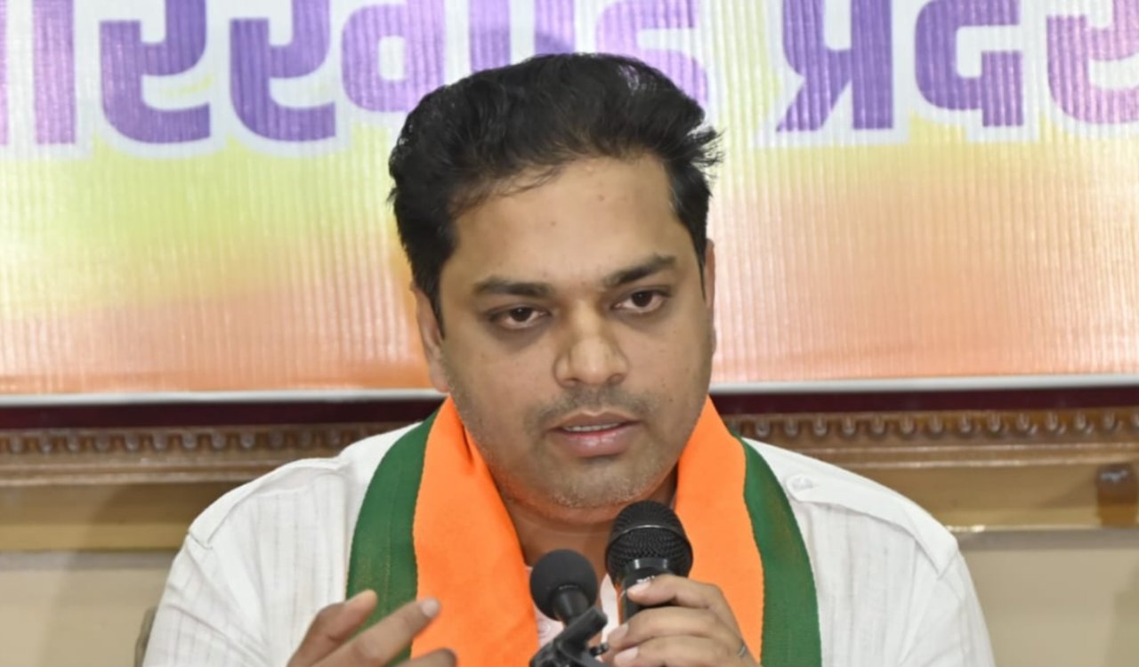 भाजपा प्रवक्ता अमित मंडल का हेमंत सरकार पर तीखा हमला: भाषा विवाद को लेकर जनता को भड़काने का आरोप 3 20250614 195217